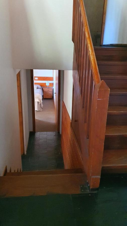 וילה לה אנגוסטרה Cabanas & Aparts Lancuyen, Villa De Montana מראה חיצוני תמונה