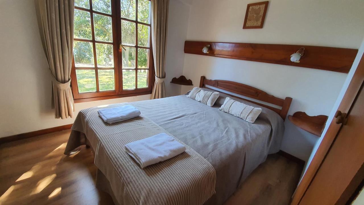 וילה לה אנגוסטרה Cabanas & Aparts Lancuyen, Villa De Montana מראה חיצוני תמונה