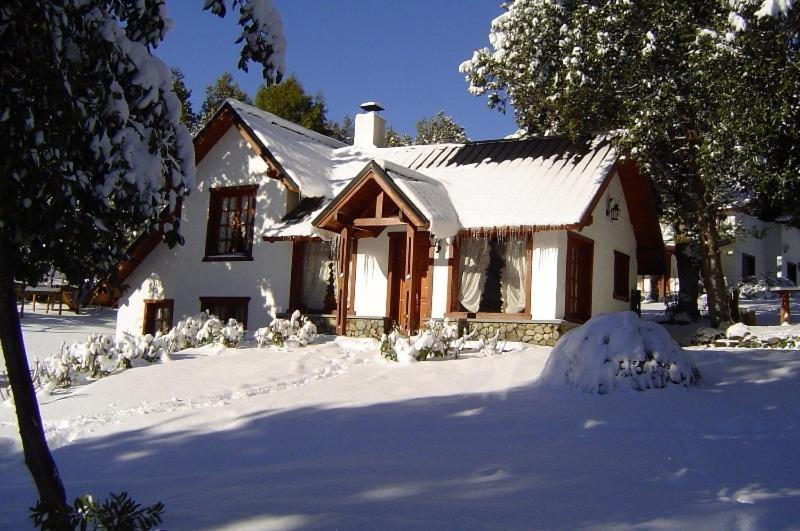 וילה לה אנגוסטרה Cabanas & Aparts Lancuyen, Villa De Montana חדר תמונה