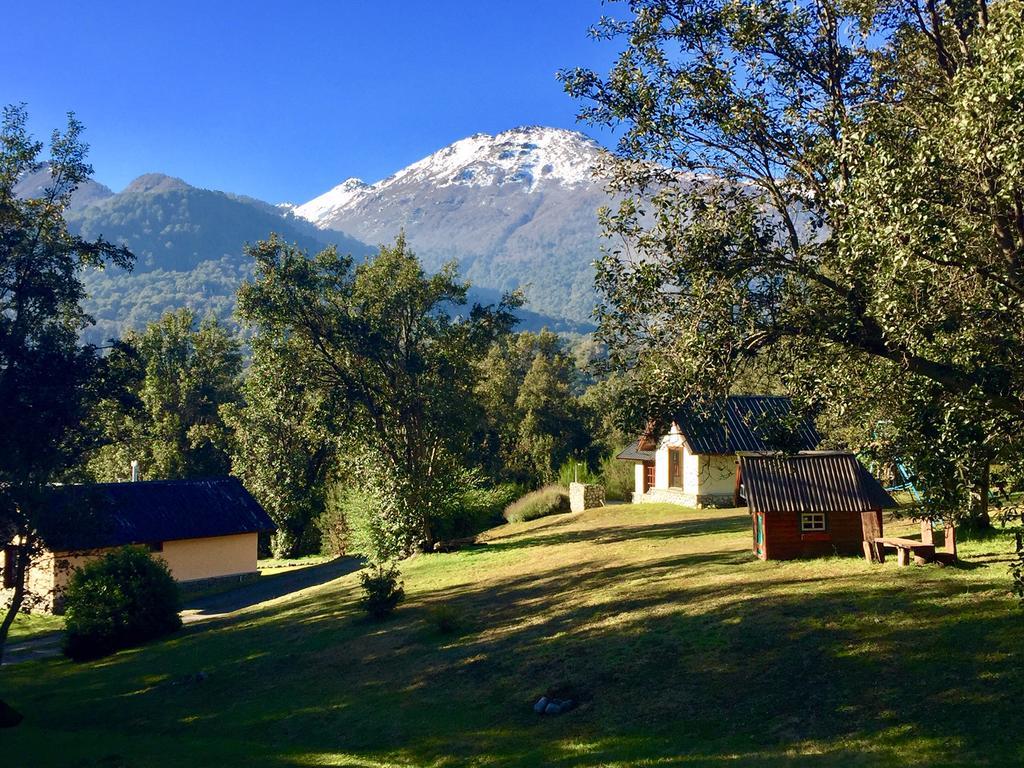 וילה לה אנגוסטרה Cabanas & Aparts Lancuyen, Villa De Montana מראה חיצוני תמונה